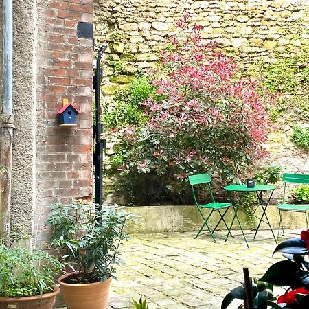 Studio Renove Et Tres Fonctionnel, Marly-Le-Roi Esterno foto