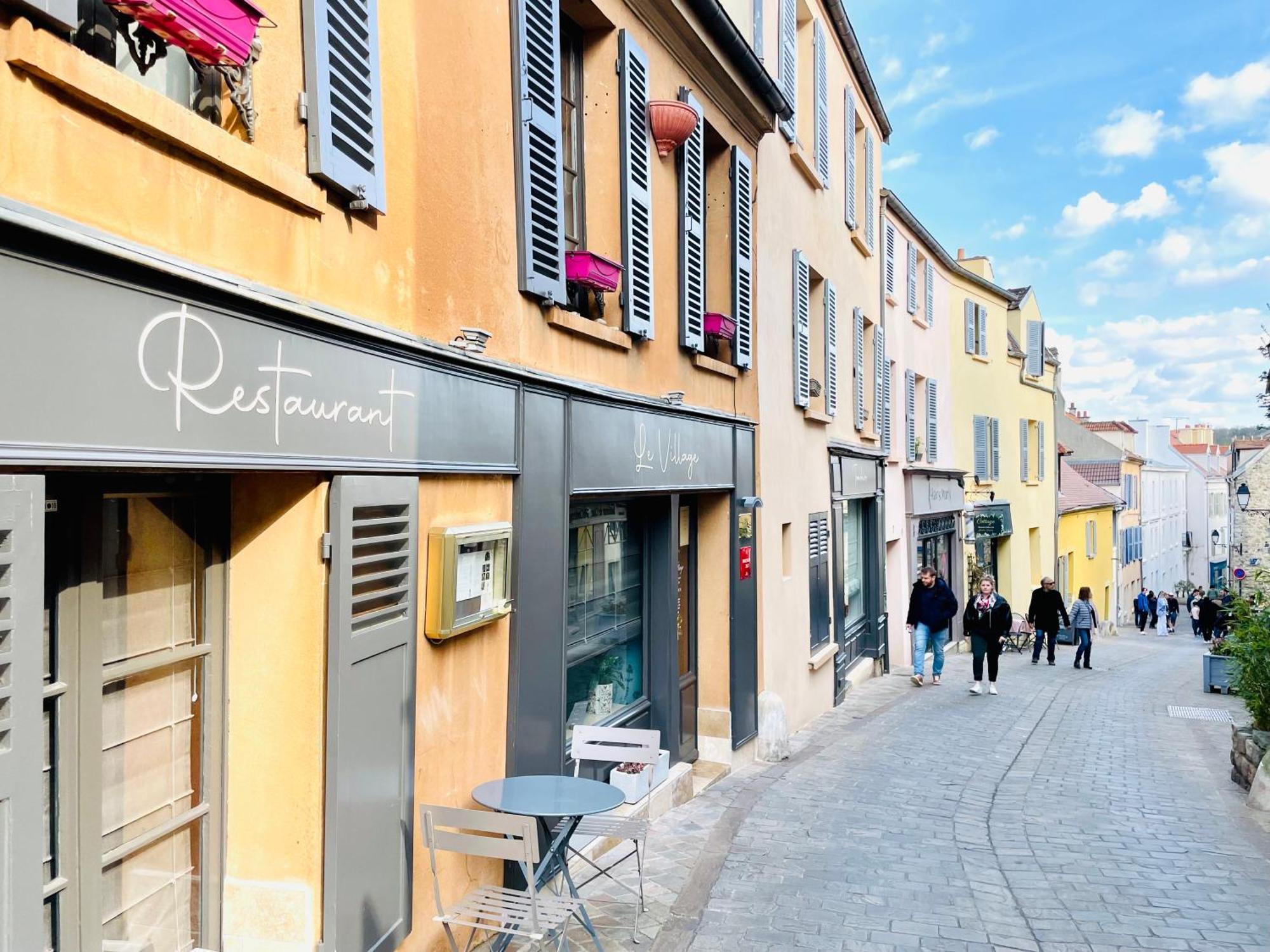 Studio Renove Et Tres Fonctionnel, Marly-Le-Roi Esterno foto